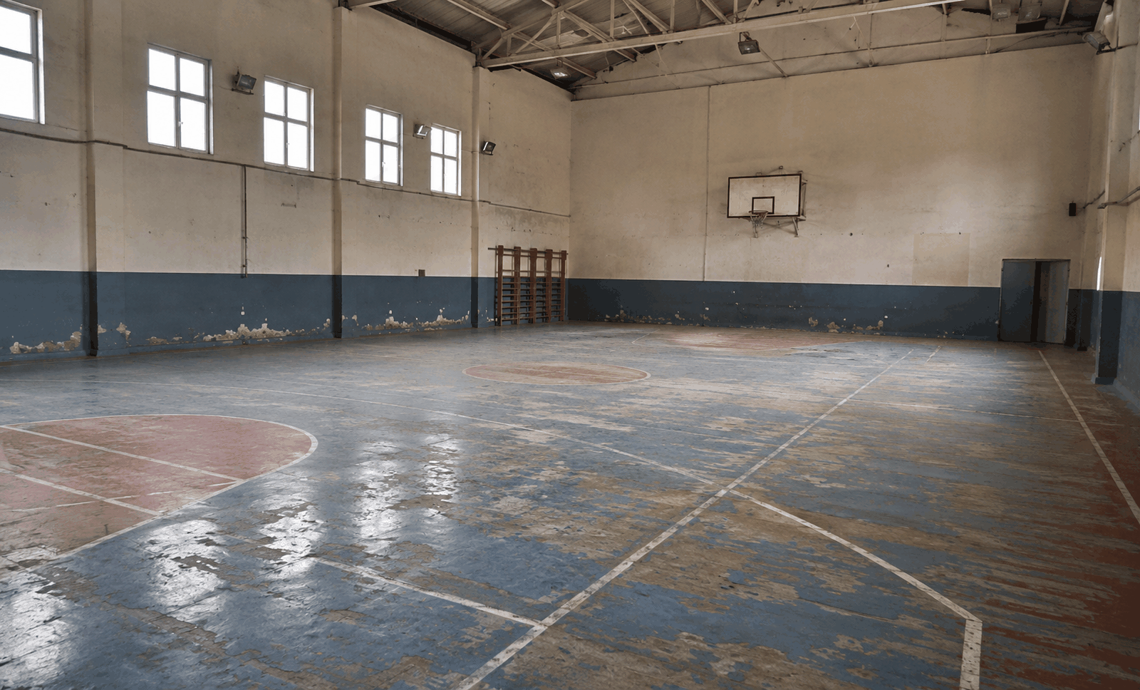 Spor Salonu Zemin Uygulaması öncesi örnek görünüm